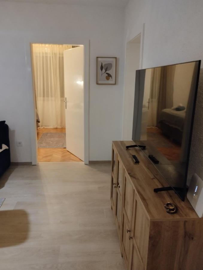 Foreks Apartman Apartamento Makarska Exterior foto